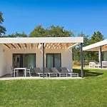 Park Plava Laguna Πόρετς